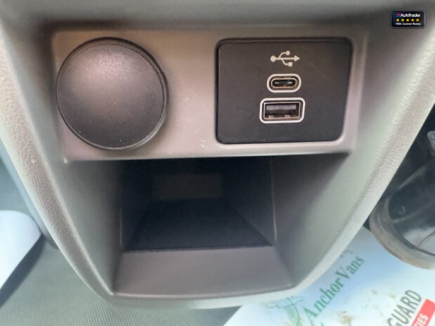 Ford Transit Custom SWB L1H1 Low Roof 280 Limited Air Con Carplay Cruise Sensors SELECT 47