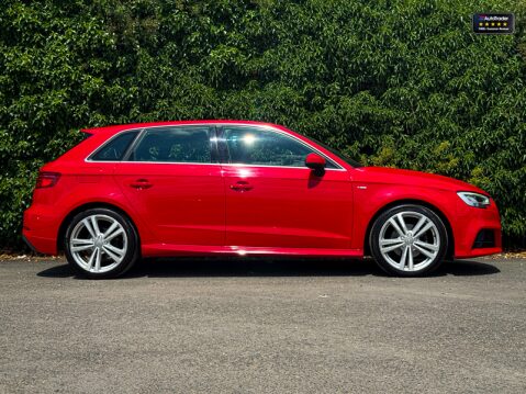 Audi A3 Sportback 1.5 TFSI CoD 35 S line 5dr Petrol Manual 4
