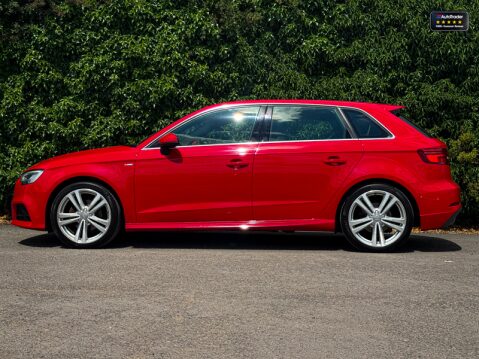 Audi A3 Sportback 1.5 TFSI CoD 35 S line 5dr Petrol Manual 5