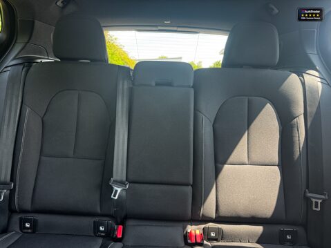 Volvo XC40 Recharge 69kWh Plus SUV 5dr Electric Auto (231 ps) 9