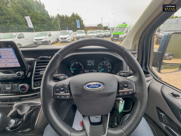 Ford Transit Custom LWB L2H1 Low Roof 300 Limited Air Con Alloys Cruise EURO 6 NO VAT 16