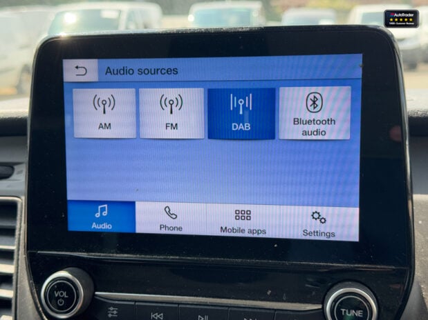 Ford Transit Custom SWB L1H1 [SOLD KH] Low Roof 300 Trend Parking Sensors EURO 6 19