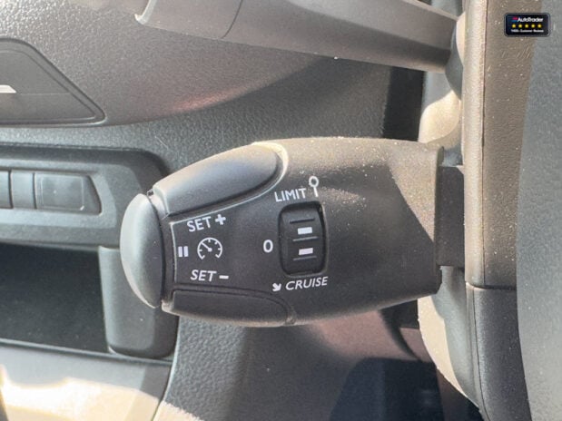 Peugeot Expert MWB L2H1 Bluehdi Professional Premium Plus Air Con Sensors EURO 6 19