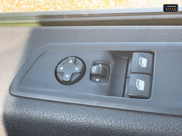 Peugeot Expert MWB L2H1 Bluehdi Professional Premium Plus Air Con Sensors EURO 6 22