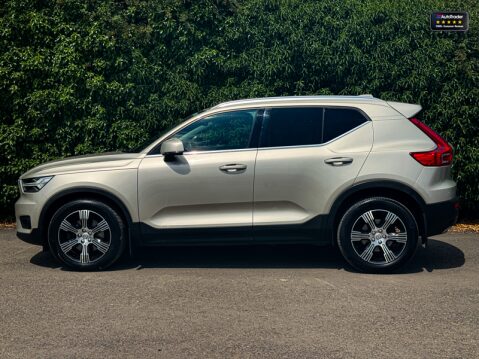 Volvo XC40 2.0 T5 Inscription SUV 5dr Petrol Auto AWD Euro 6 (s/s) (247 ps) 32