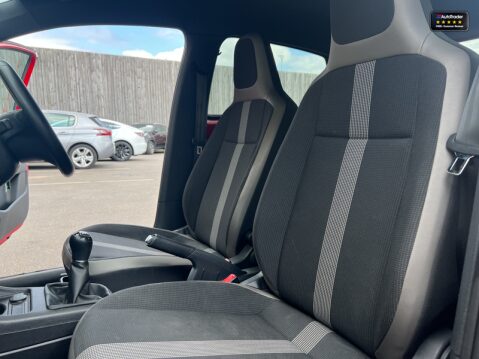 Volkswagen Up 1.0 High up! Hatchback 5dr Petrol Manual Euro 6 (s/s) (90 ps) 15
