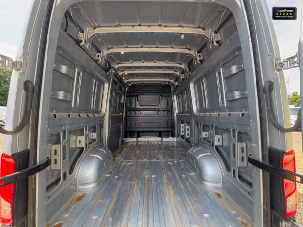 Volkswagen Crafter LWB L3H3 High Roof Cr35 Tdi Startline EURO 6 9
