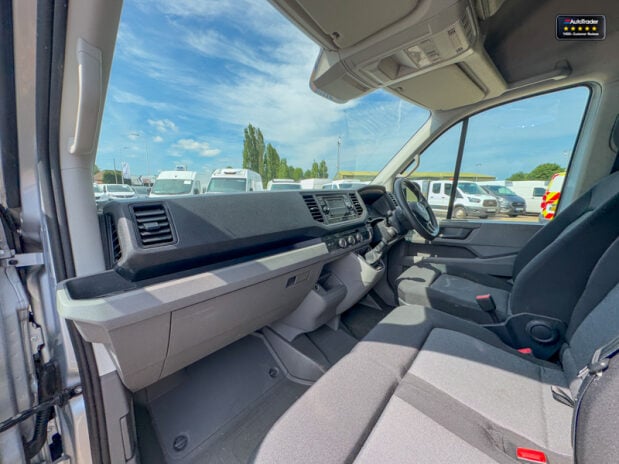 Volkswagen Crafter LWB L3H3 High Roof Cr35 Tdi Startline EURO 6 12