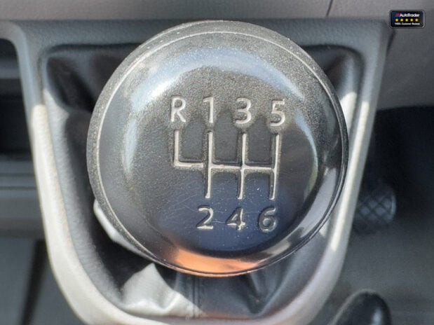 Volkswagen Crafter LWB L3H3 High Roof Cr35 Tdi Startline EURO 6 32