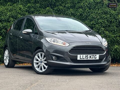 Ford Fiesta 1.6 Titanium Hatchback 5dr Petrol Powershift Euro 2