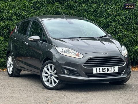 Ford Fiesta 1.6 Titanium Hatchback 5dr Petrol Powershift Euro 27