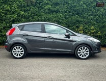 Ford Fiesta 1.6 Titanium Hatchback 5dr Petrol Powershift Euro 29