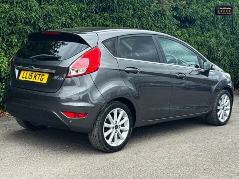 Ford Fiesta 1.6 Titanium Hatchback 5dr Petrol Powershift Euro 3
