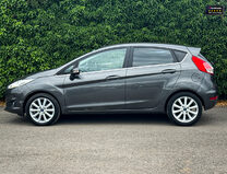 Ford Fiesta 1.6 Titanium Hatchback 5dr Petrol Powershift Euro 30