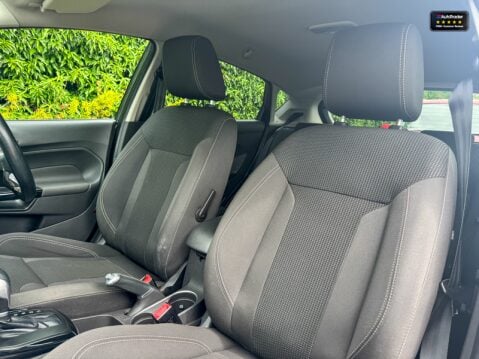 Ford Fiesta 1.6 Titanium Hatchback 5dr Petrol Powershift Euro 8
