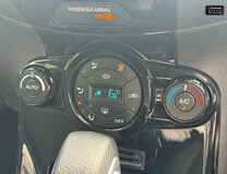 Ford Fiesta 1.6 Titanium Hatchback 5dr Petrol Powershift Euro 23