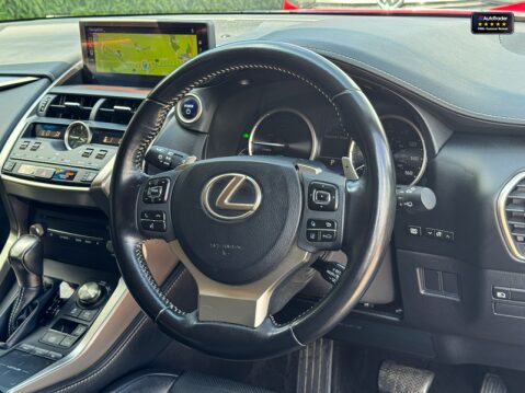 Lexus NX 2.5 300h Luxury SUV 5dr Petrol Hybrid E-CVT 4WD Euro 6 (s/s) (197 ps) 11