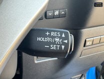 Lexus NX 2.5 300h Luxury SUV 5dr Petrol Hybrid E-CVT 4WD Euro 6 (s/s) (197 ps) 15
