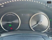 Lexus NX 2.5 300h Luxury SUV 5dr Petrol Hybrid E-CVT 4WD Euro 6 (s/s) (197 ps) 17
