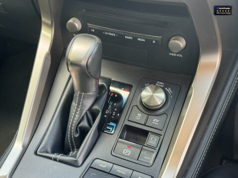Lexus NX 2.5 300h Luxury SUV 5dr Petrol Hybrid E-CVT 4WD Euro 6 (s/s) (197 ps) 26