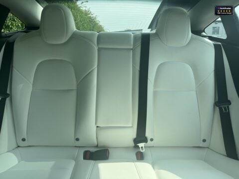 Tesla Model 3 (Sold) (Dual Motor) Performance Saloon 4dr Electric Auto 4WDE (Performance 9