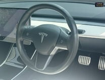 Tesla Model 3 (Sold) (Dual Motor) Performance Saloon 4dr Electric Auto 4WDE (Performance 11