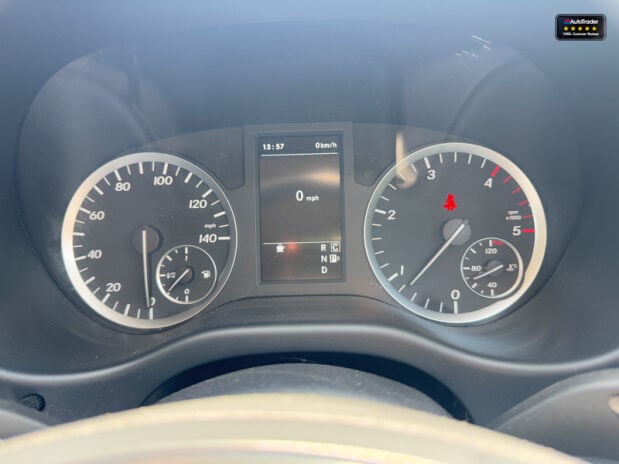 Mercedes-Benz Vito AUTO Crew [SOLD CM] Cab LWB L2H1 Sport Air Con Sensors EURO 6 NO VAT 24