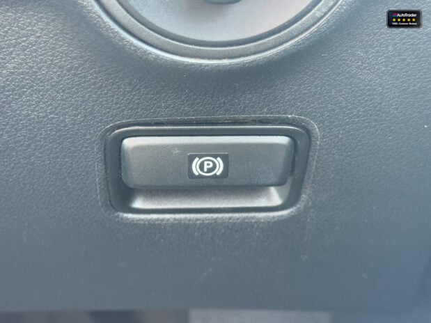 Mercedes-Benz Vito AUTO Crew [SOLD CM] Cab LWB L2H1 Sport Air Con Sensors EURO 6 NO VAT 29