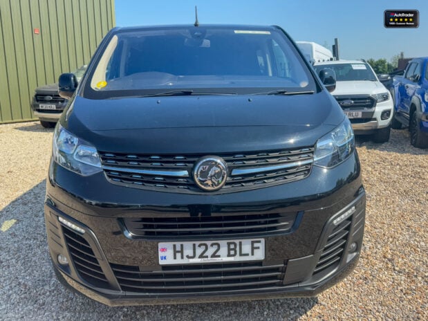 Vauxhall Vivaro AUTO Crew Cab LWB L2H1 Elite Air Con Cam Nav Sensors EURO 6 NO VAT 4