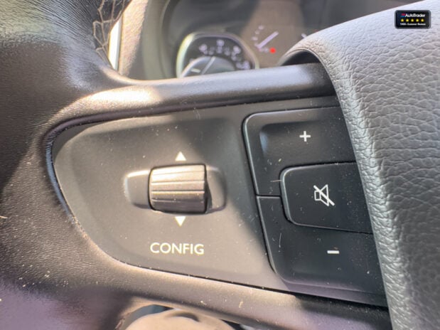 Vauxhall Vivaro AUTO Crew Cab LWB L2H1 Elite Air Con Cam Nav Sensors EURO 6 NO VAT 21