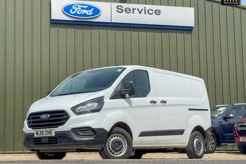 Ford Transit Custom SWB L1H1 Low Roof 300 Base EURO 6