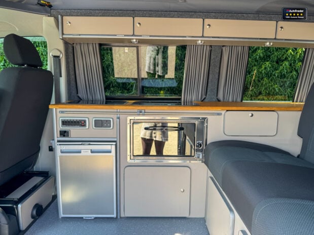 Volkswagen Transporter Camper|Highline|2 Berth|Fiamma Awning|Solar Panel|Diesel Heater 8