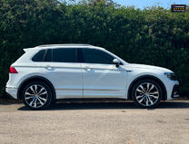 Volkswagen Tiguan 2.0 TDI R-Line SUV 5dr Diesel Manual 4Motion Euro 6 (s/s) (150 ps) 4