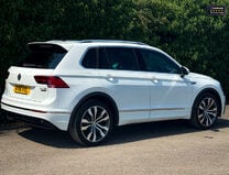Volkswagen Tiguan 2.0 TDI R-Line SUV 5dr Diesel Manual 4Motion Euro 6 (s/s) (150 ps) 35