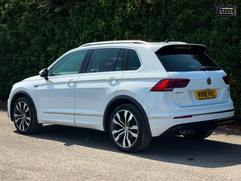 Volkswagen Tiguan 2.0 TDI R-Line SUV 5dr Diesel Manual 4Motion Euro 6 (s/s) (150 ps) 6