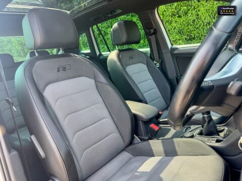 Volkswagen Tiguan 2.0 TDI R-Line SUV 5dr Diesel Manual 4Motion Euro 6 (s/s) (150 ps) 11