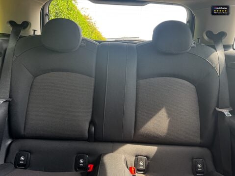 Mini Hatch Sold Cooper Classic Hatchback 1.5 3dr Petrol Steptronic Euro 6 (s/s) (136 p 9