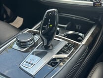 BMW 7 Series 3.0 740d M Sport Saloon 4dr Diesel Auto xDrive Euro 6 (s/s) (320 ps) 31