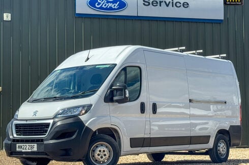 Peugeot Boxer LWB L3H2 [SOLD CR] Medium Roof Bluehdi 335 Professional Air Con EURO 6