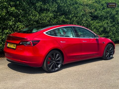 Tesla Model 3 (Sold) (Dual Motor) Performance Saloon 4dr Electric Auto 4WDE (Performance 32