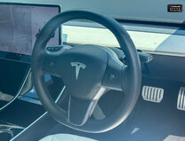 Tesla Model 3 (Sold) (Dual Motor) Performance Saloon 4dr Electric Auto 4WDE (Performance 11