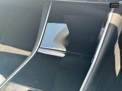 Tesla Model 3 (Sold) (Dual Motor) Performance Saloon 4dr Electric Auto 4WDE (Performance 27