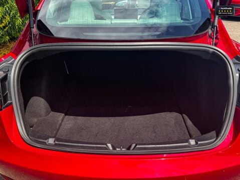 Tesla Model 3 (Sold) (Dual Motor) Performance Saloon 4dr Electric Auto 4WDE (Performance 7