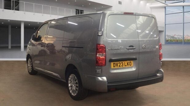 Vauxhall Vivaro LWB L2H1 Low Roof F3100 Pro Air Con Nav Sensors EURO 6 3