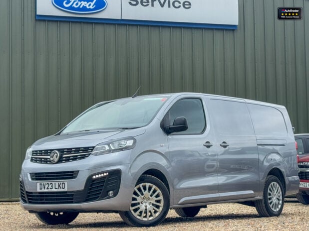 Vauxhall Vivaro LWB L2H1 (SOLD CR) Low Roof F3100 Pro Air Con Nav Sensors EURO 6 1