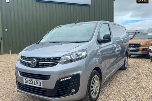 Vauxhall Vivaro LWB L2H1 Low Roof F3100 Pro Air Con Nav Sensors EURO 6