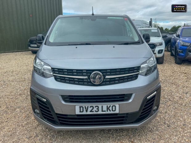 Vauxhall Vivaro LWB L2H1 (SOLD CR) Low Roof F3100 Pro Air Con Nav Sensors EURO 6 3
