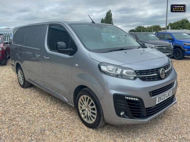 Vauxhall Vivaro LWB L2H1 (SOLD CR) Low Roof F3100 Pro Air Con Nav Sensors EURO 6 4