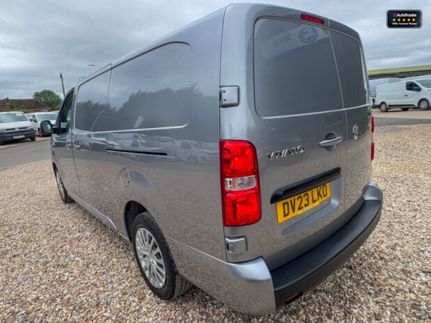 Vauxhall Vivaro LWB L2H1 (SOLD CR) Low Roof F3100 Pro Air Con Nav Sensors EURO 6 10