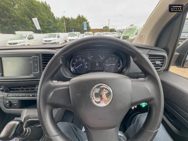 Vauxhall Vivaro LWB L2H1 (SOLD CR) Low Roof F3100 Pro Air Con Nav Sensors EURO 6 16